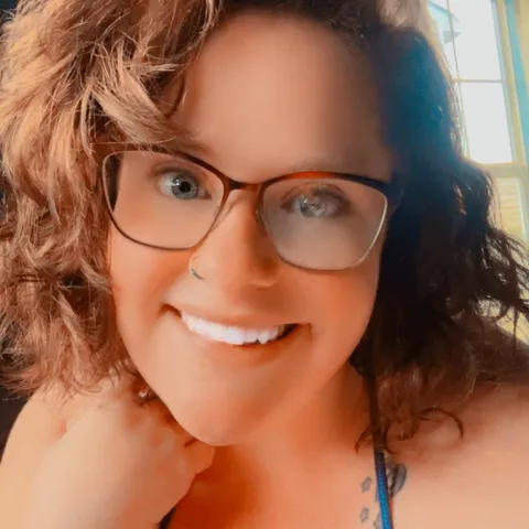 @freckledginger