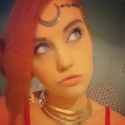 @headmistress-mandy