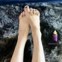 @heels2kneel2
