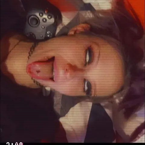 @heyyamanda