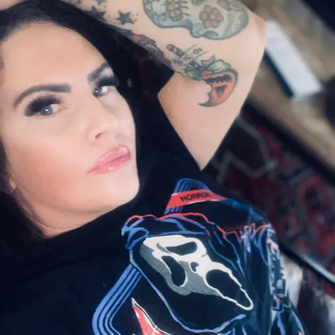 @horror_queen