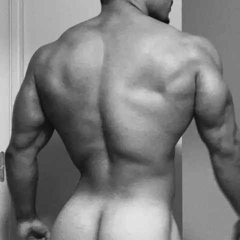 @hotfitguy