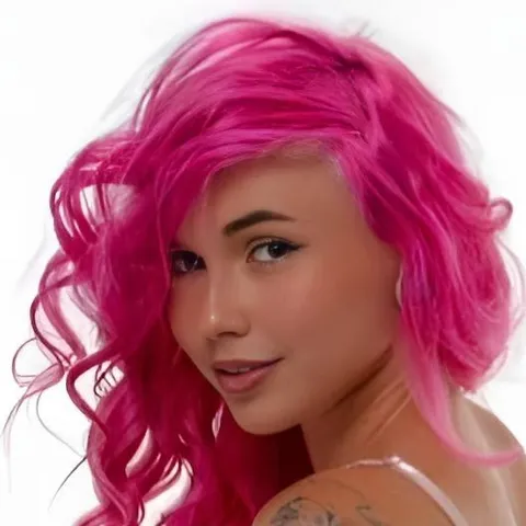 @im_sarah_pink