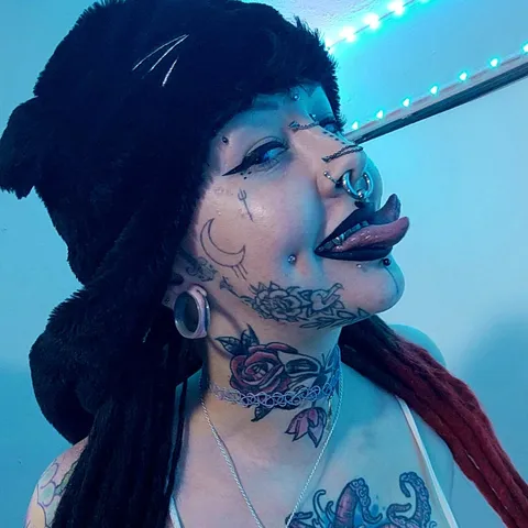 @katanaonyxxxblack