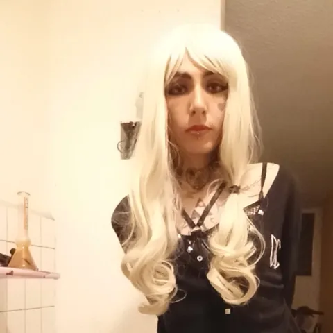 @layla-disgrace