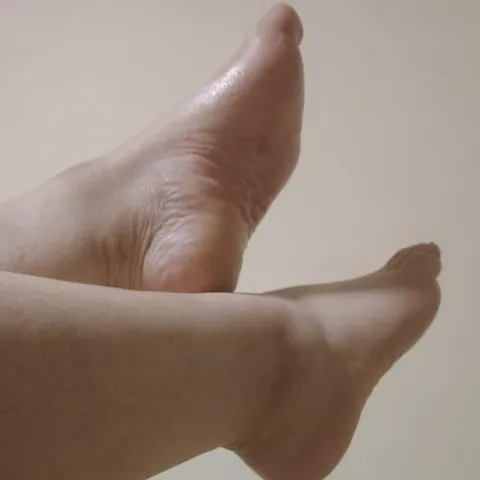@lovelyfeed