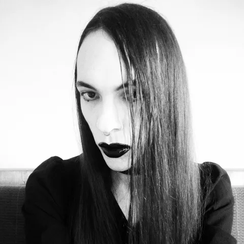@lunarlinda