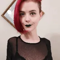 @milkandcutie