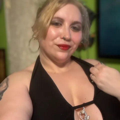 @millenialtrashx