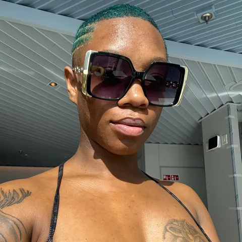 @mistress-lotus