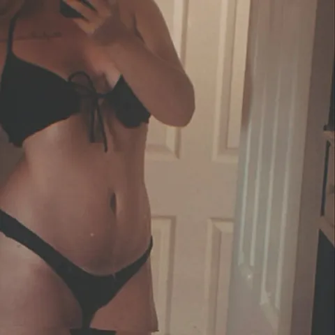 @pixiedust95