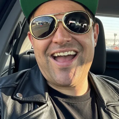 @realjustinsyder