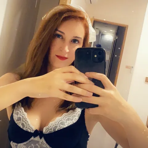 @roxannem