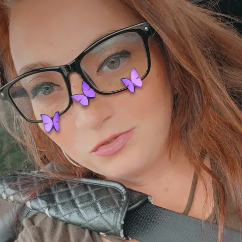 @sarahyournaughtygirl