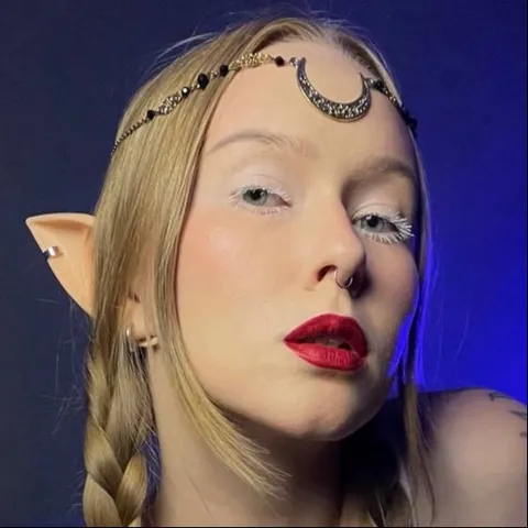 @sluttyaliceincumland