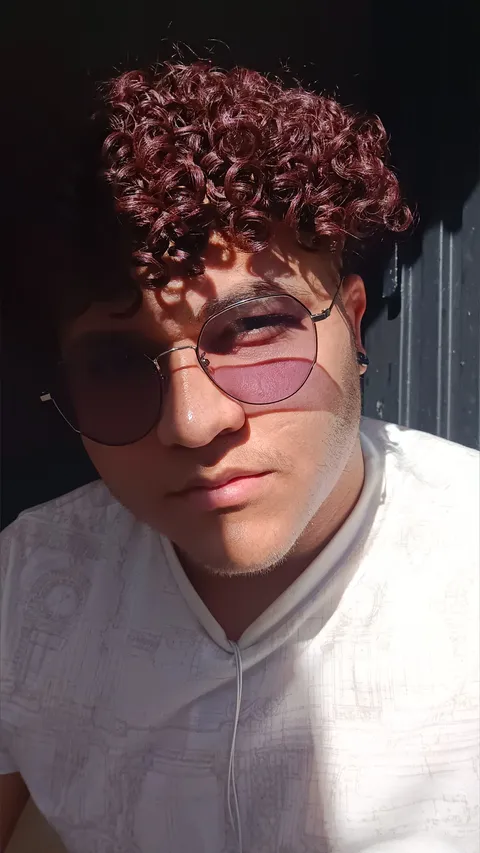 @aanyemora