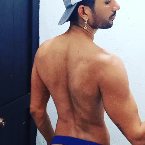 @aaronsaaxxx