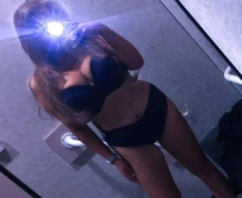 @ablondeandbeardedcouple