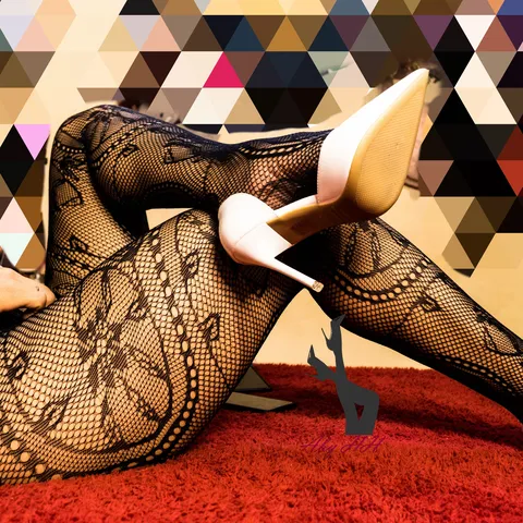 @abyhighheels