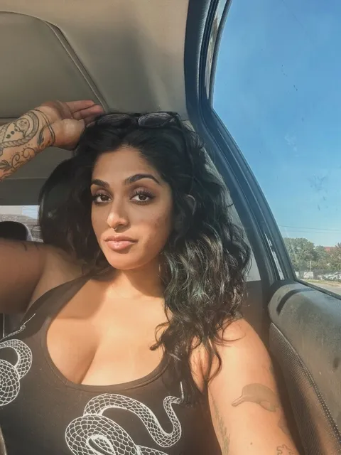 @actuallyitsstacy