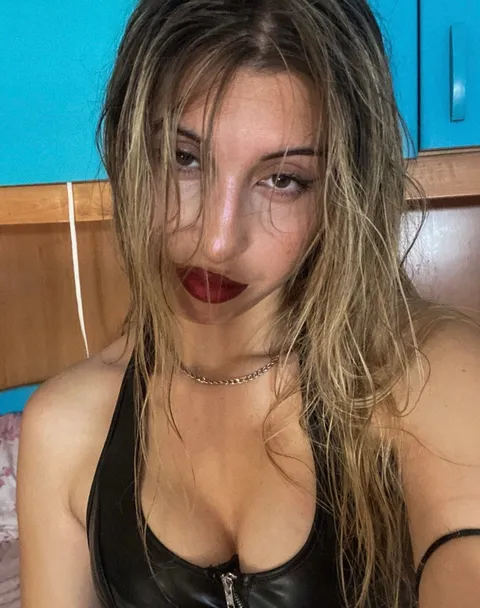 @adaliloves
