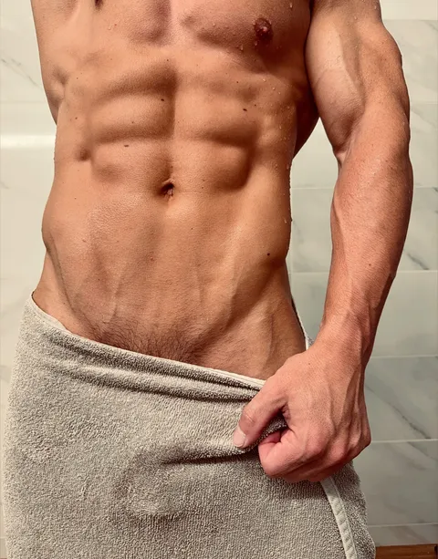 @adamvaughn