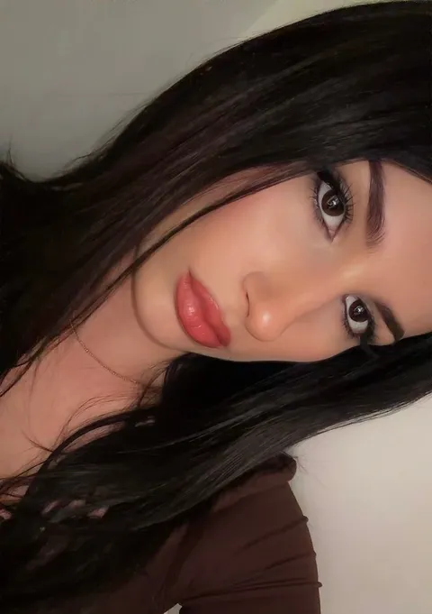 @adeleinedawson