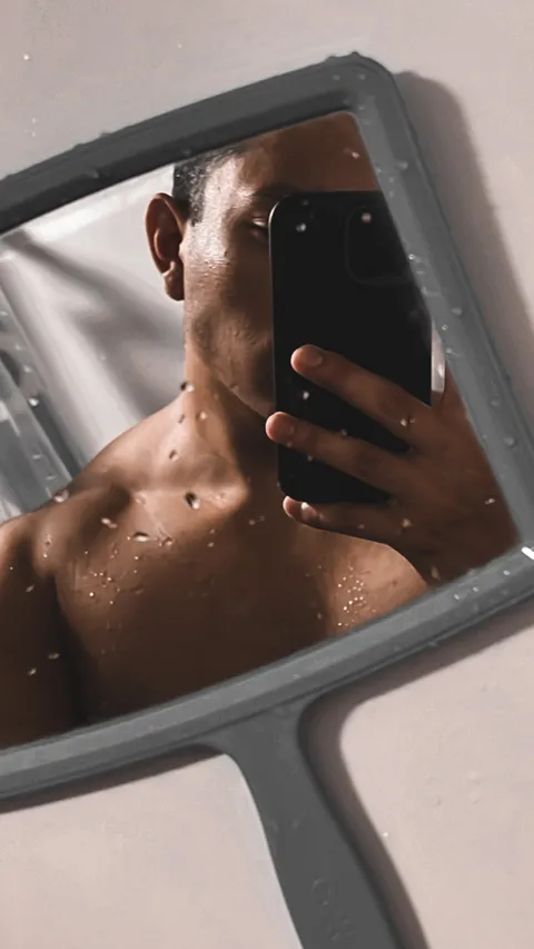 @adonis0