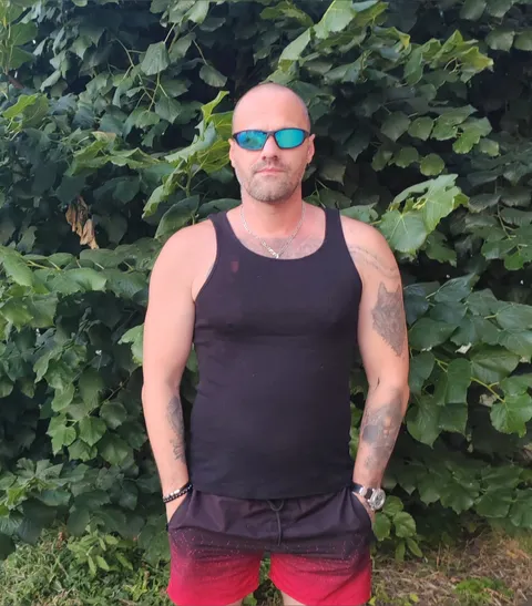 @adonixmax