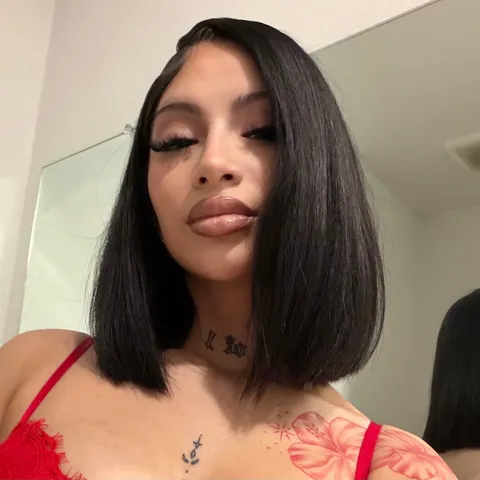 @adoremsvae