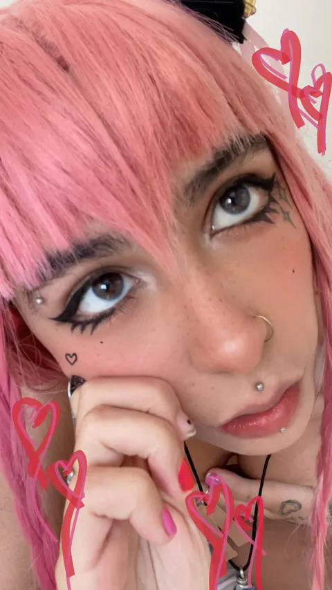 @adoretemptation