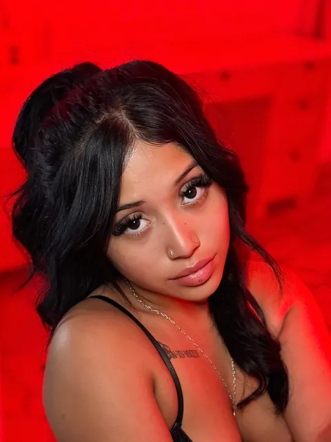 @adrianabbxo
