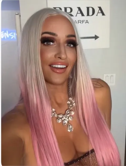 @adrianabellezza