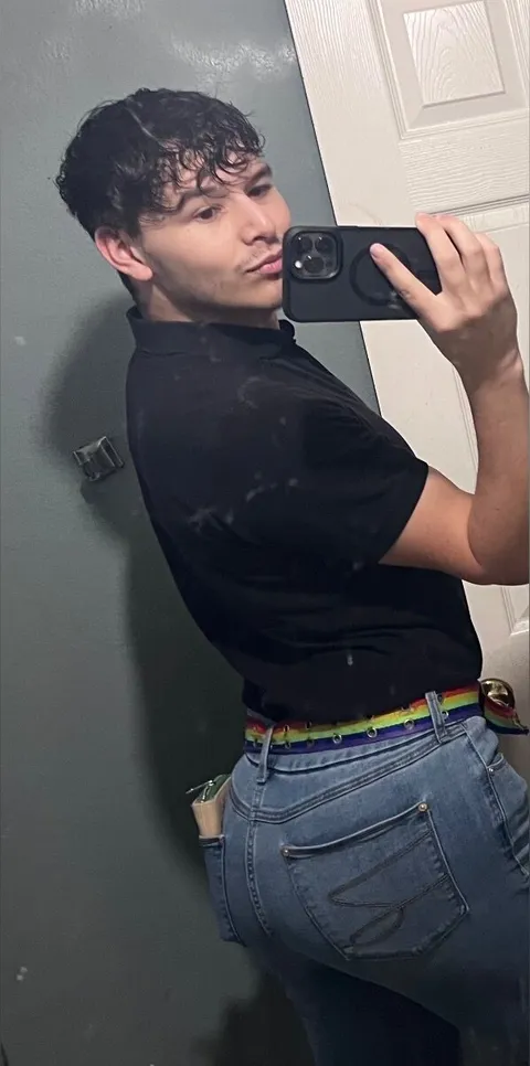 @adriangarza18