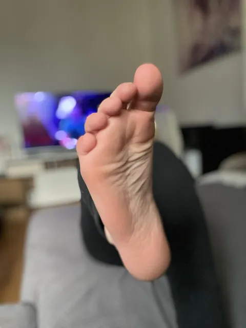 @adricami_95