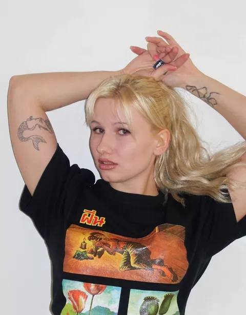 @adult.sasha