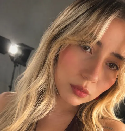 @aelyxoxo