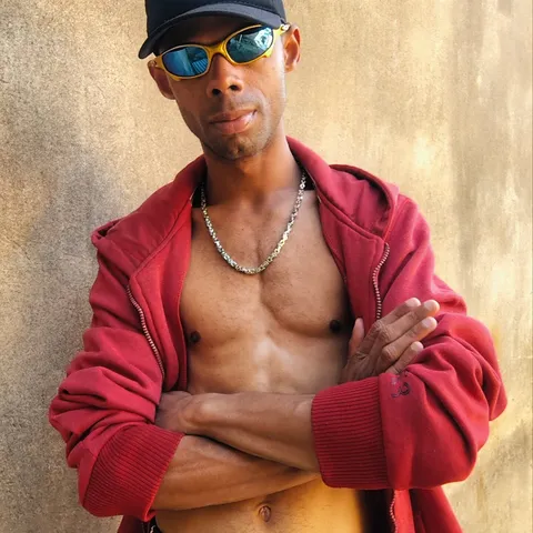@afroboy_hot