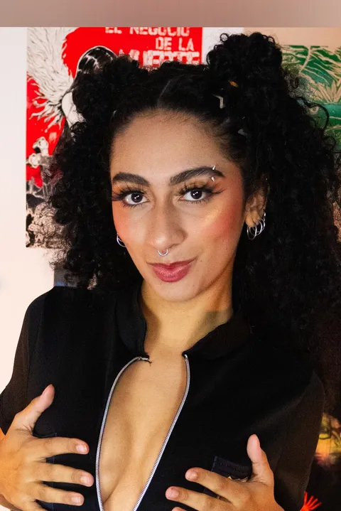@afrozara