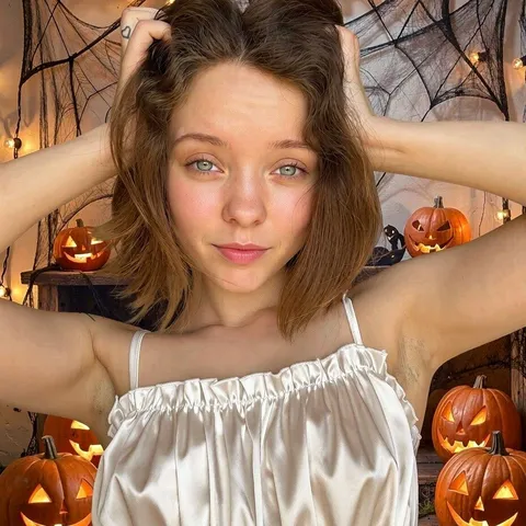 @aleksasweetie