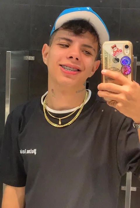 @alessandrox_sex