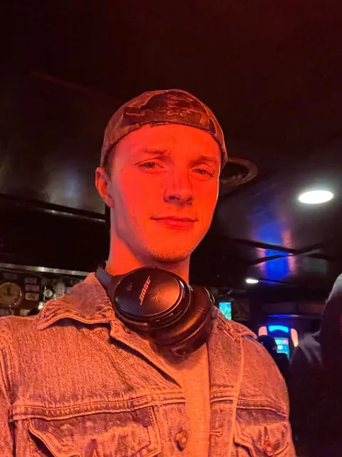 @alex_tate_xxx