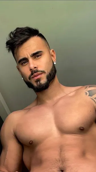 @alexisdescalzo1