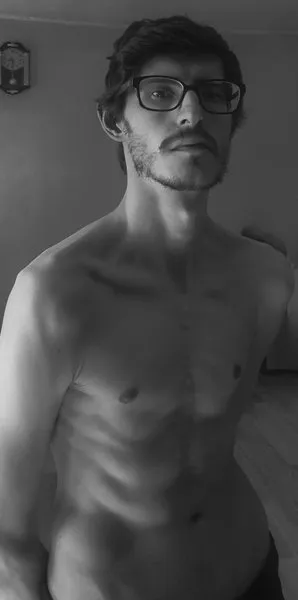 @alexlittleboyxx