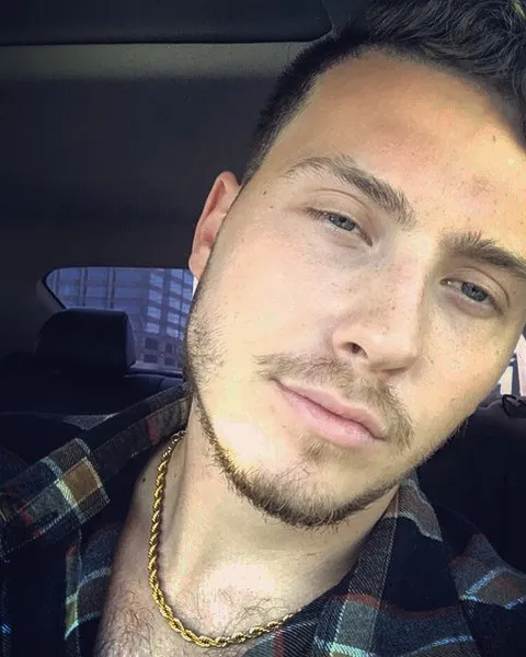 @alexvon