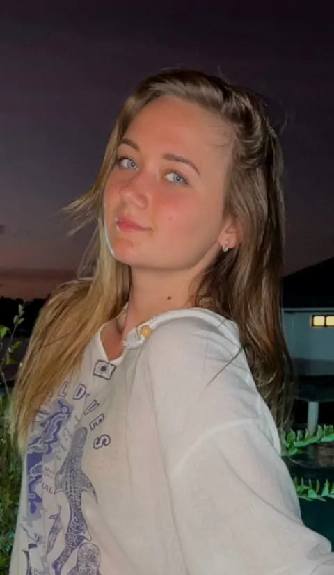 @alexxa_lives