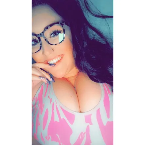 @alliejocox