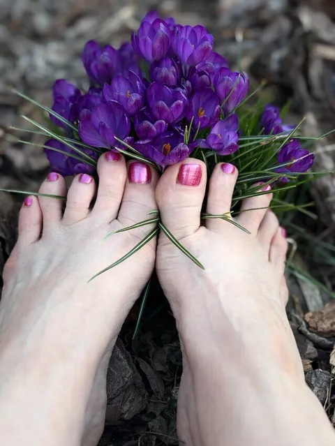@almost10toes