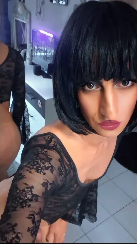 @amateur_lady