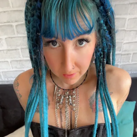 @amberleeroth